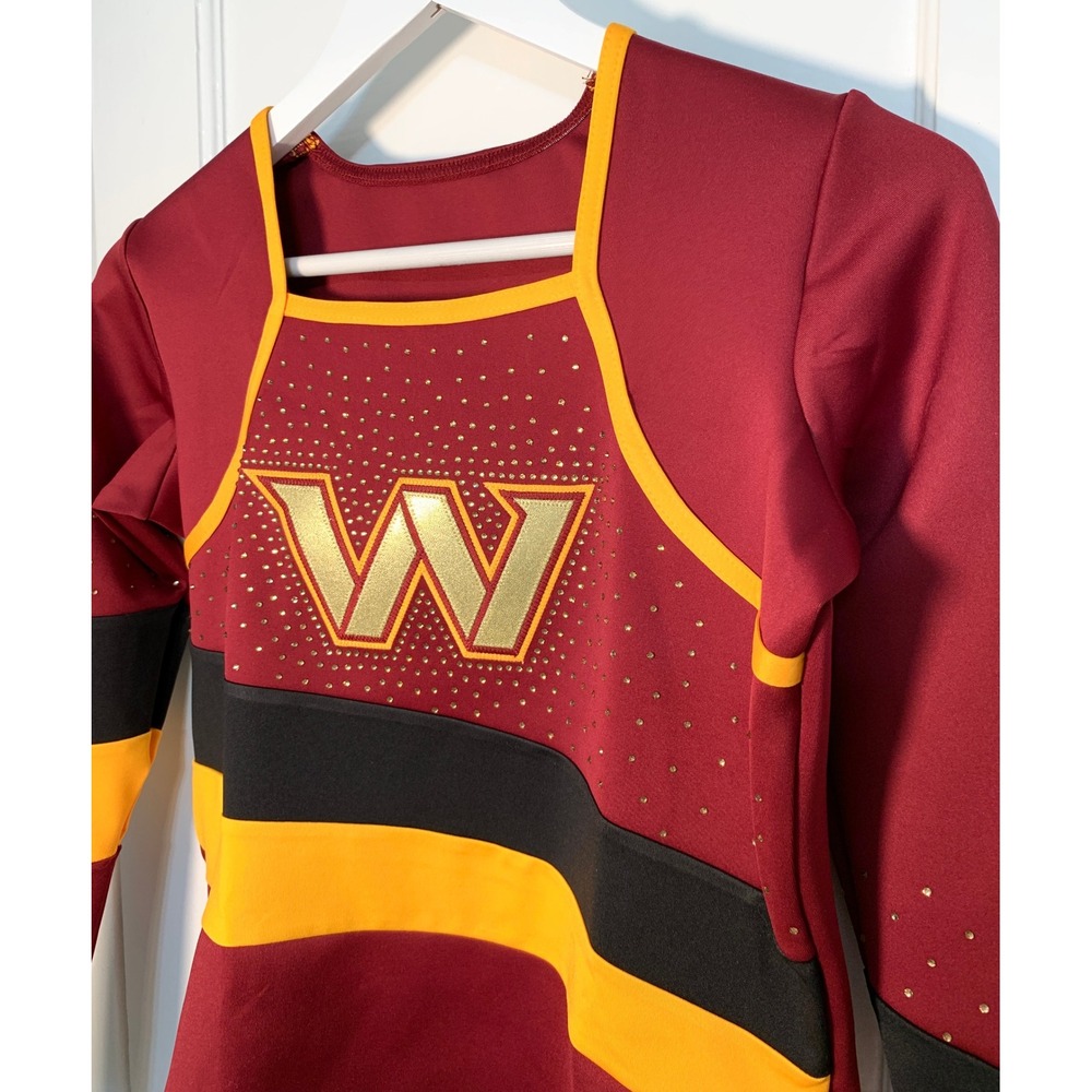 Washington Commanders Pro NFL Cheerleader Uniform Top Burgundy Gold Long Slv / M - Picture 2 of 12
